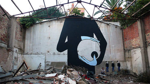 Street artist Escif