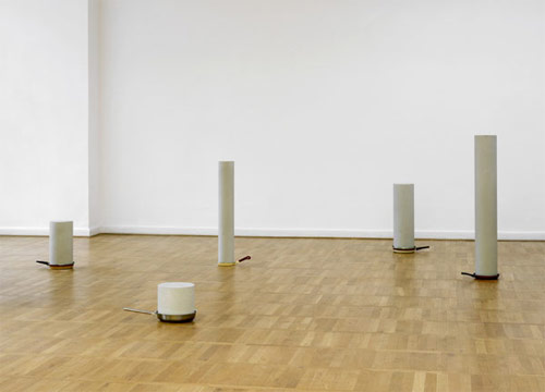 artist sculpture thomas rentmeister