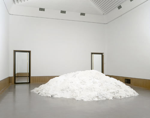 artist sculpture thomas rentmeister