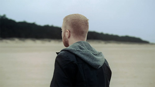 howl by james delay music video