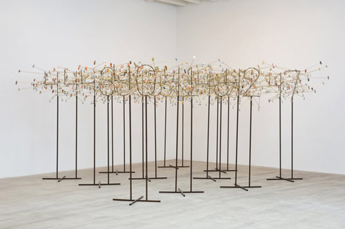 sculptures by artist evan holloway