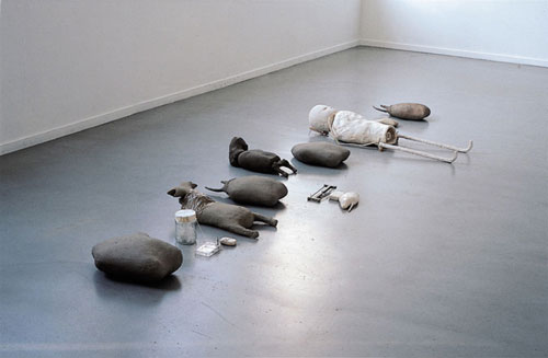sculptures by artist mark manders