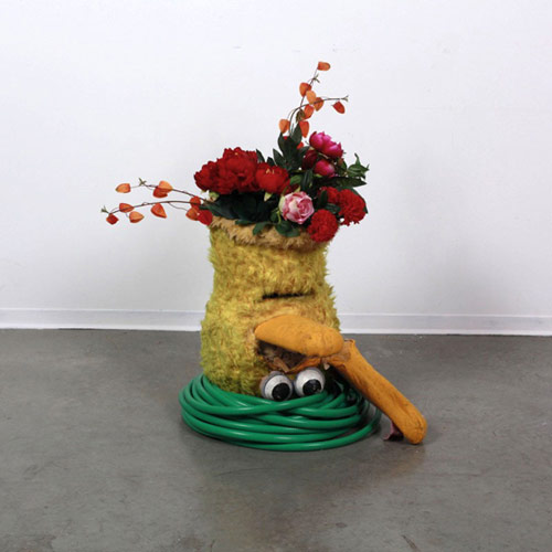 artist by Alex Da Corte sculptures