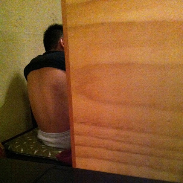 i guess this is how you eat sushi in richmond...