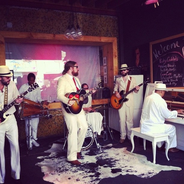 filming Sheepdogs for next Booooooom x MTV segment!