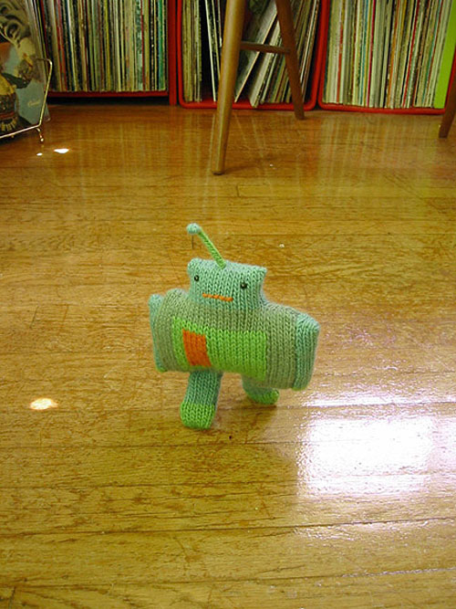 jess hutchison robot knit craft etsy booooooom blog