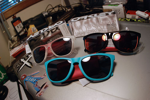 oakley frogskins artist series barry mcgee will barras hijinx montefrio sunglasses