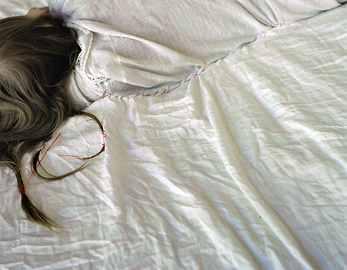 ahndraya parlato photographer hair thread bed sheets photography