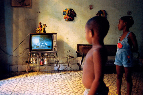 simone lueck photographer cuban television sets photography