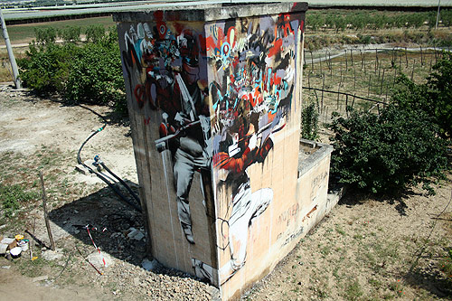 graffiti artist Conor Harrington painter painting street