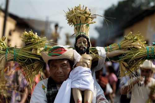 holy week photos the big picture good friday