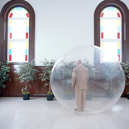 Photographer Alex Kisilevich bubble one photgraphy