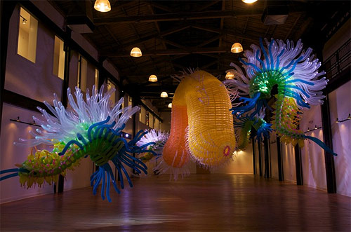 Balloon sculptures by artist Jason Hackenwerth