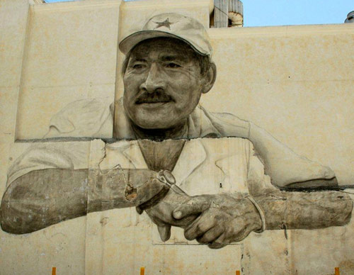 Giant charcoal drawings by Jorge Rodriguez-Gerada