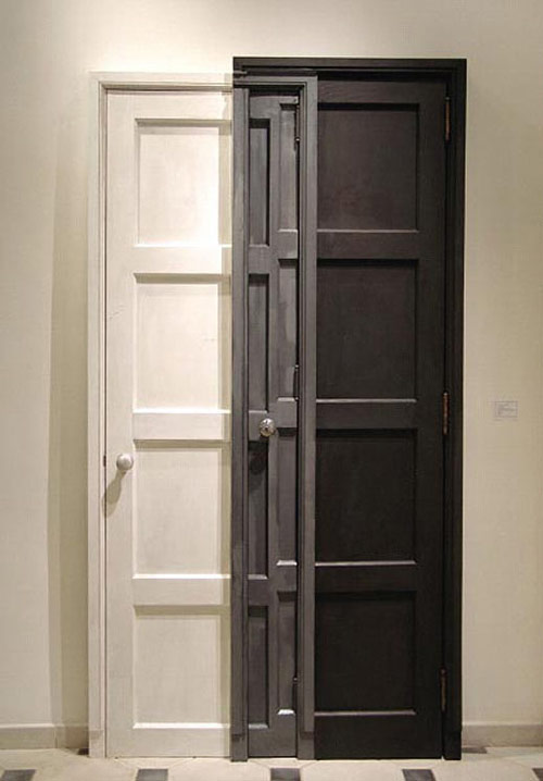 Sculptures by artist Yoan Capote