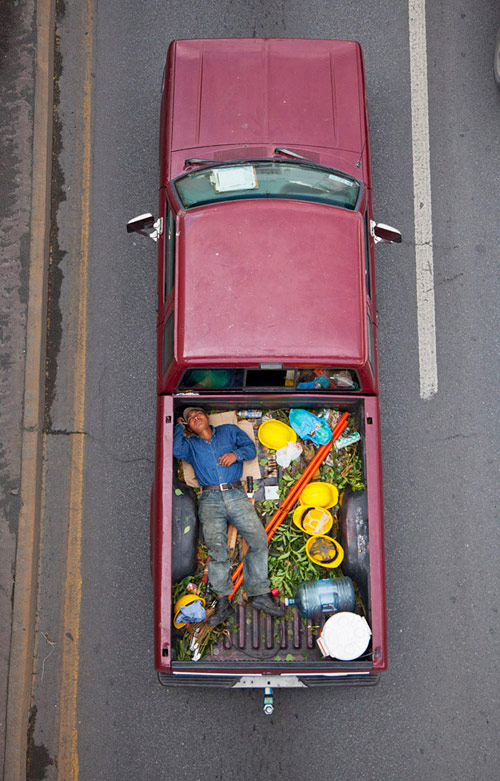 Car poolers photos by Alejandro Cartagena
