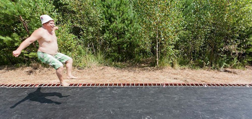 Fast Track trampoline by Salto Architects