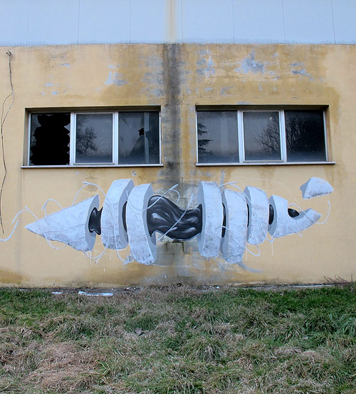 Street paintings by artist G . Loois