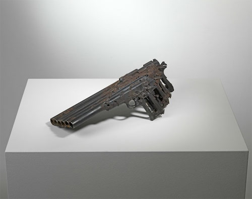 Turning Weapons Into Instruments / Pedro Reyes Disarm
