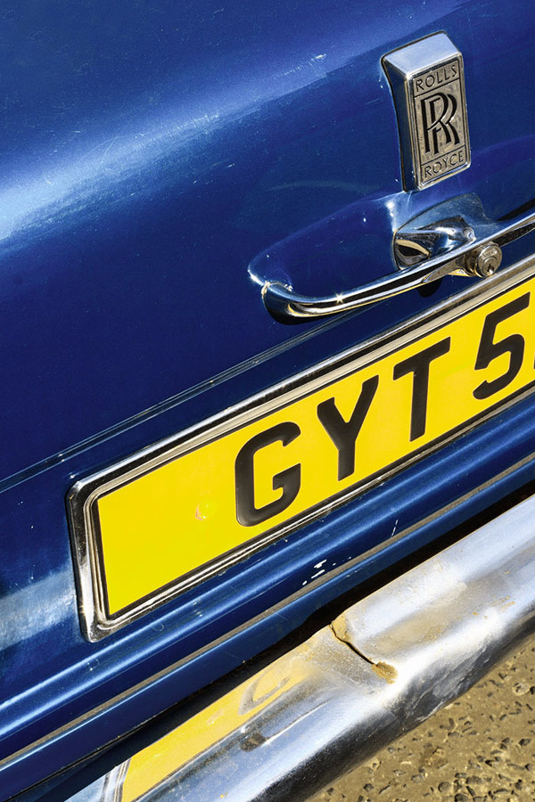 Ronni_Campana_Fixed_Badly_013_700