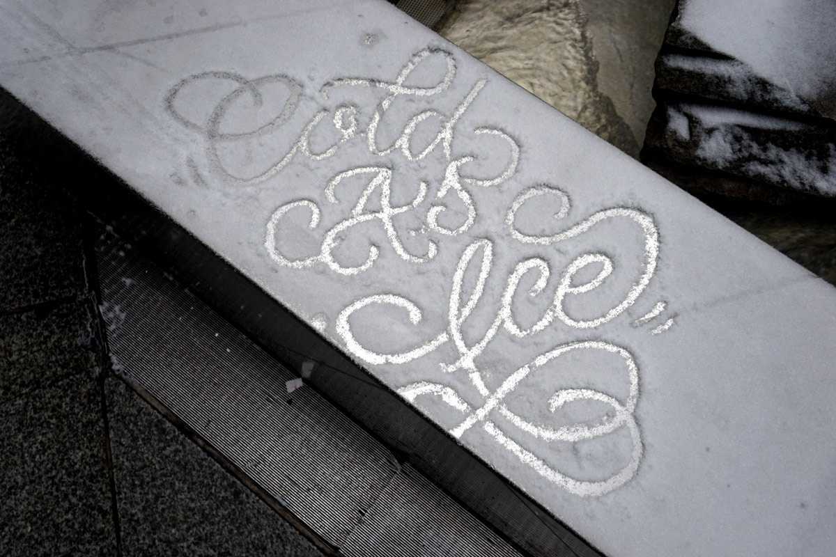 faust-snow-writing-09